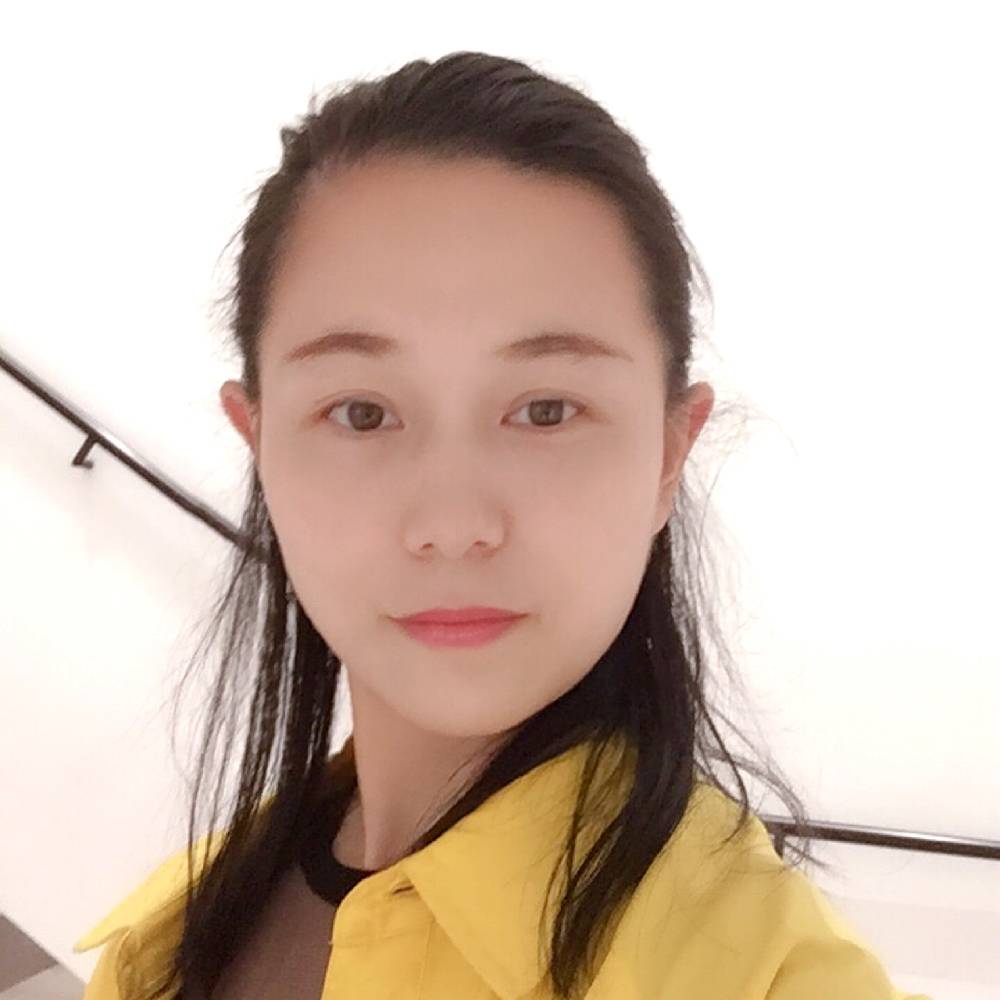 优雅回眸月亮的照片