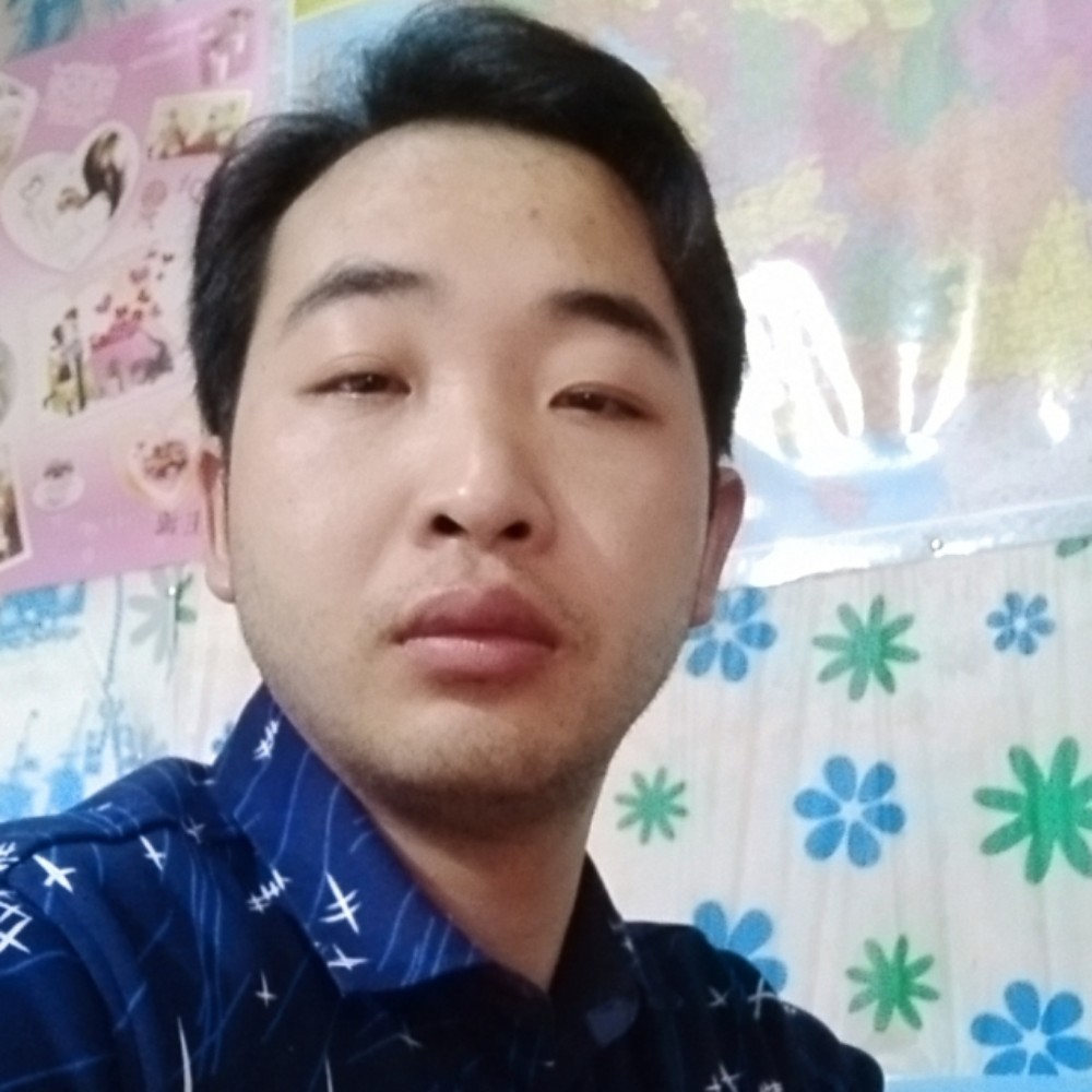 潘高的照片