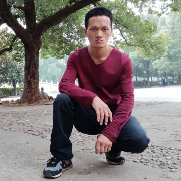 身影洁净的照片