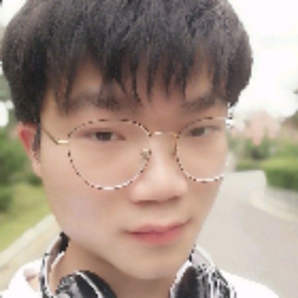 外套扯笑点低的照片