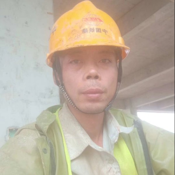 秋风落叶的照片