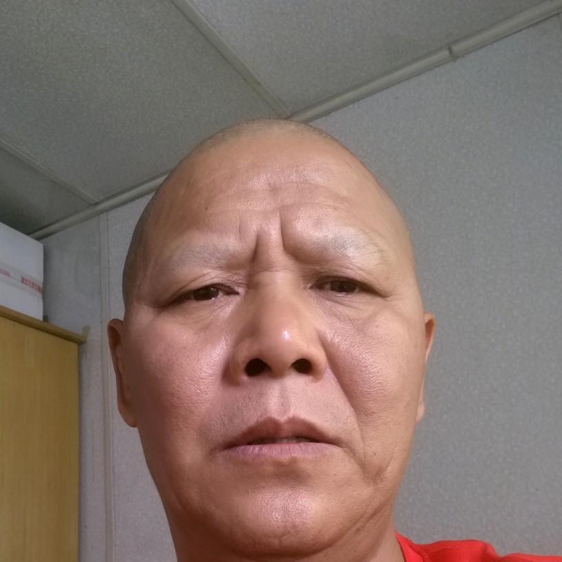 纯情爱恋情动的照片