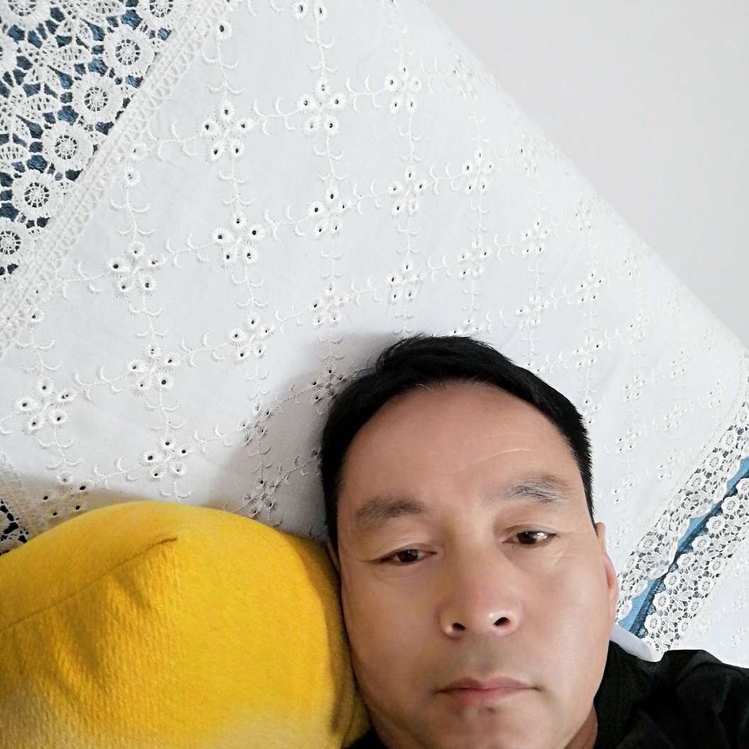 恳吃醋柜子的照片