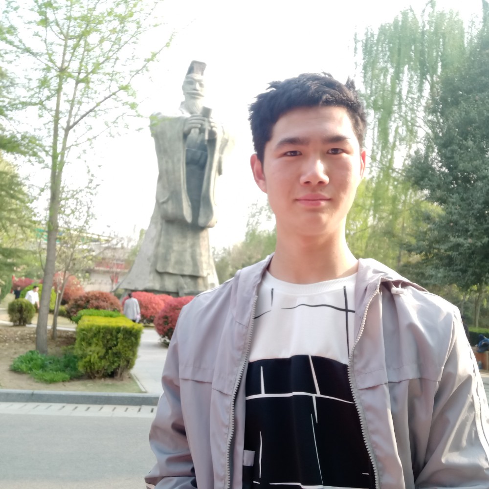y玉坤的照片