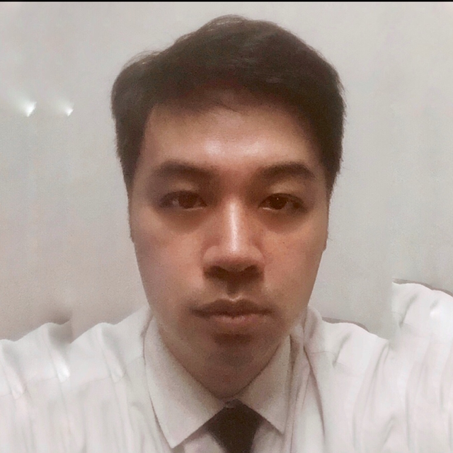 电脑年轻的照片
