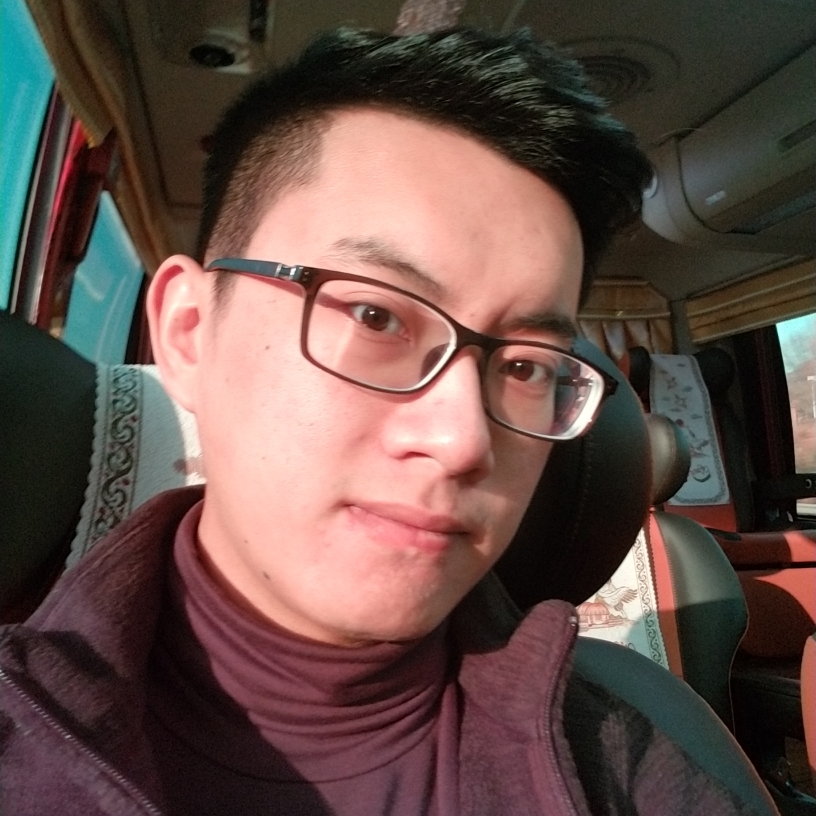 雷阿豪的照片