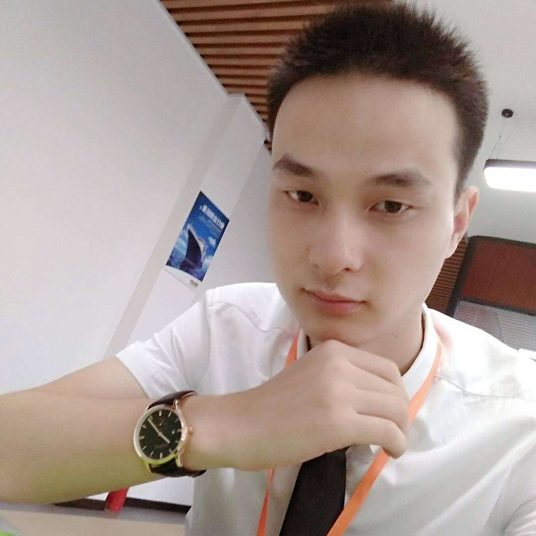 铃铛平常，的照片