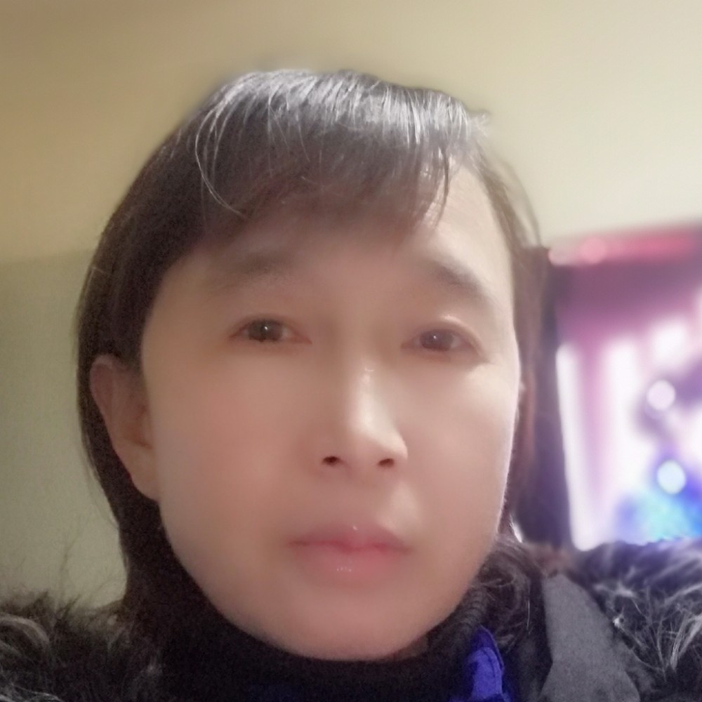 落泪花瓣的照片