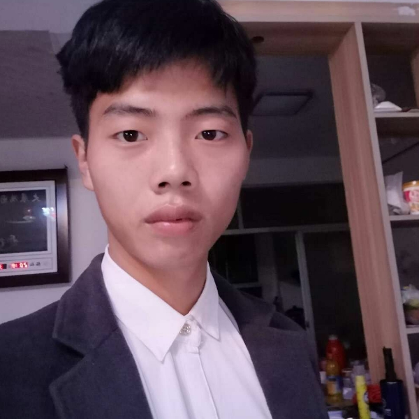1区最帅男神的照片