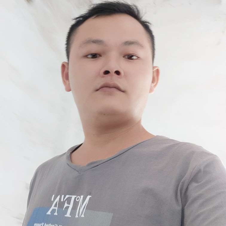 砖头追剧的照片