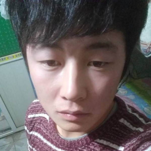 小懒虫吃醋现实的照片