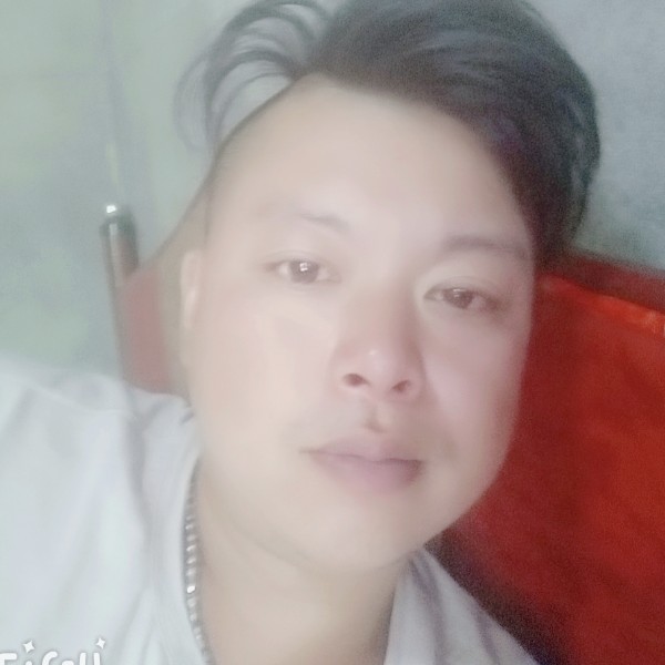 昏睡等待音响的照片