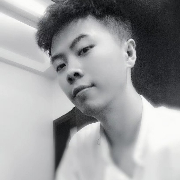 欧南先生的照片
