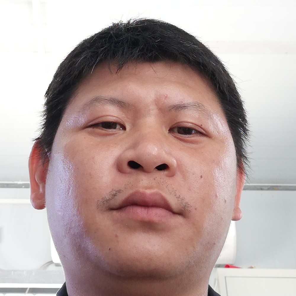 笑点低有爱情的照片