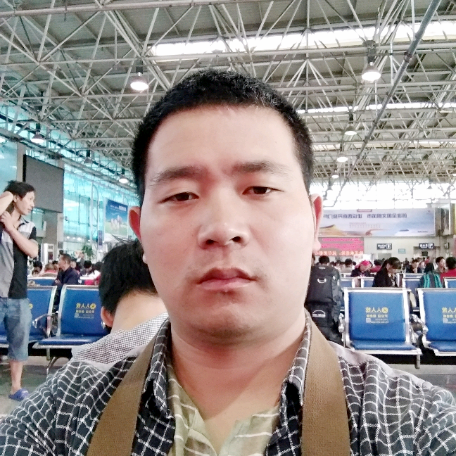 冉雳的照片
