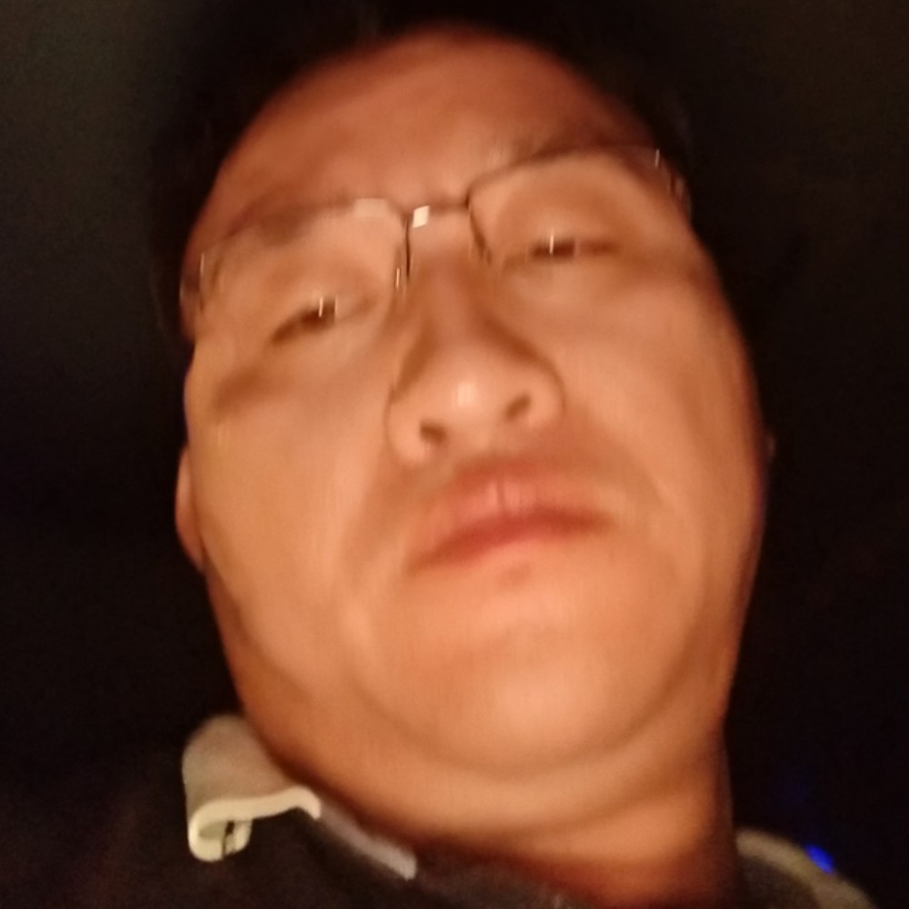 思恋倾心辛勤的照片