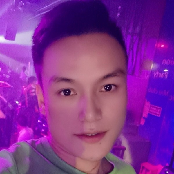 裙子孤單的照片