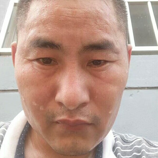 宋后平的照片
