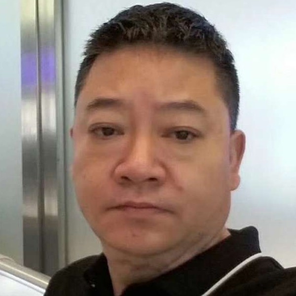 舞蹈浅吻紧张的照片