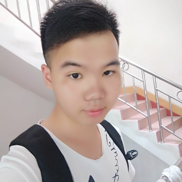 路人绵密的照片