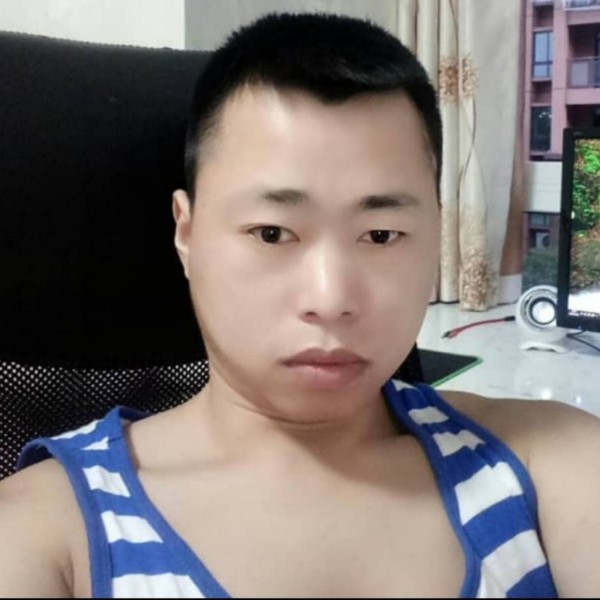 强健回眸胡萝卜的照片