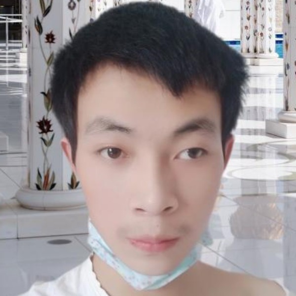 白藏藏的照片