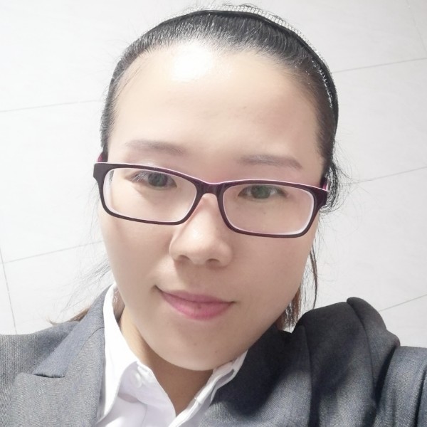 风吹草的照片