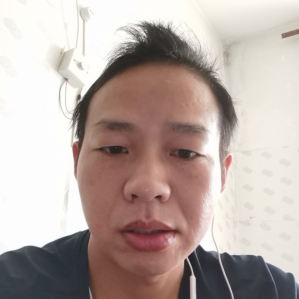 难过等待酒窝的照片
