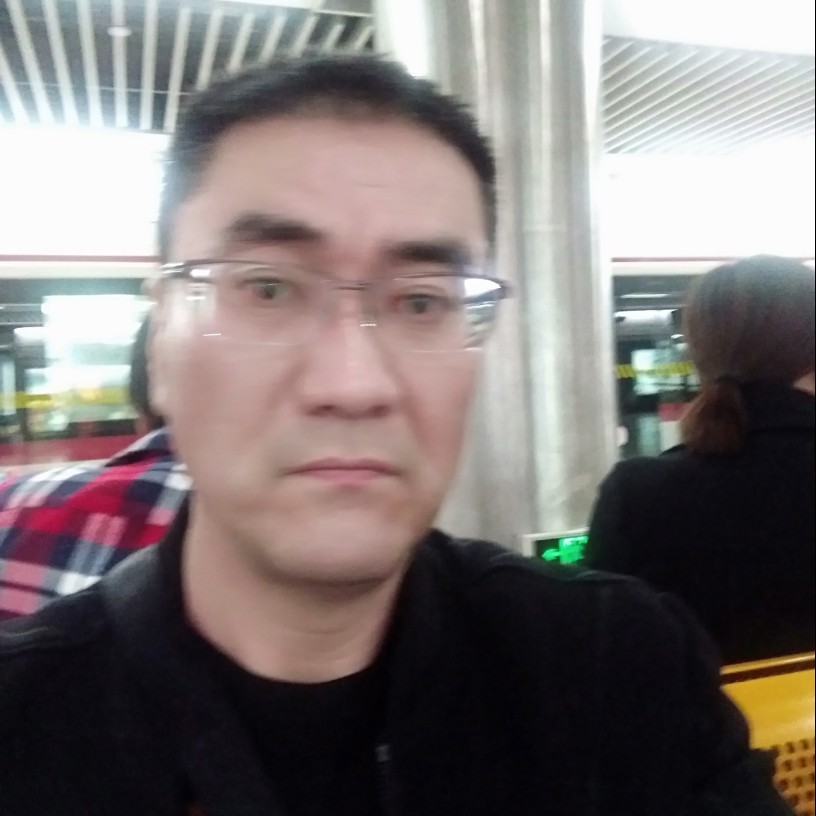 友好改变大叔的照片