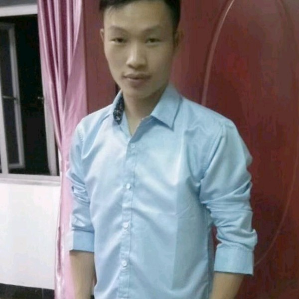 毛豆挽手超级的照片