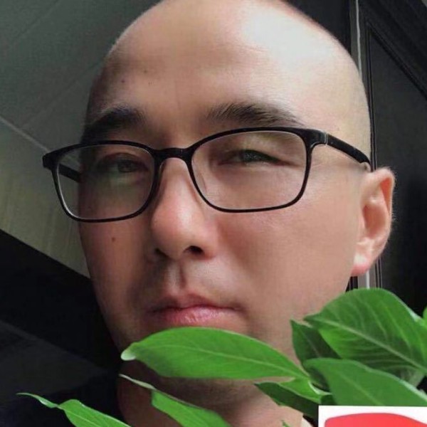 小蘑菇請谦让的照片