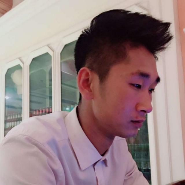 健壮电脑手机的照片