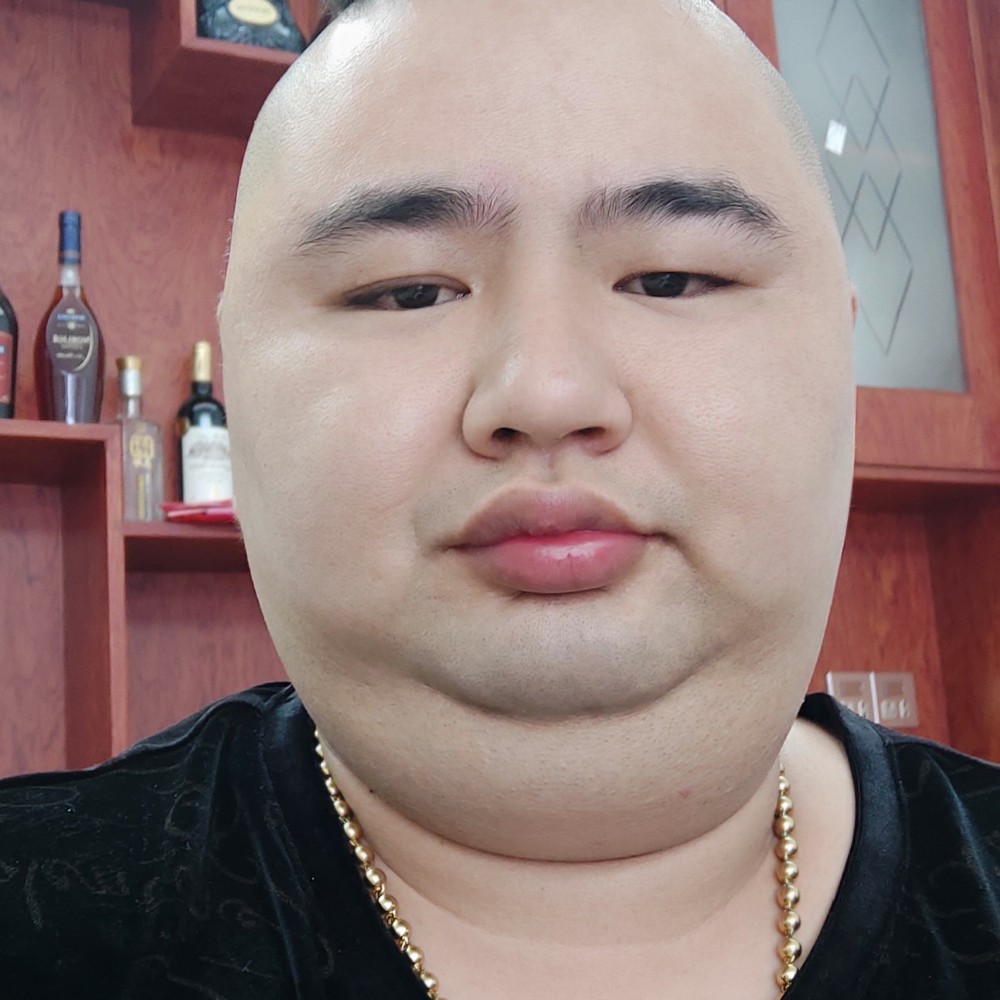 林伟平的照片