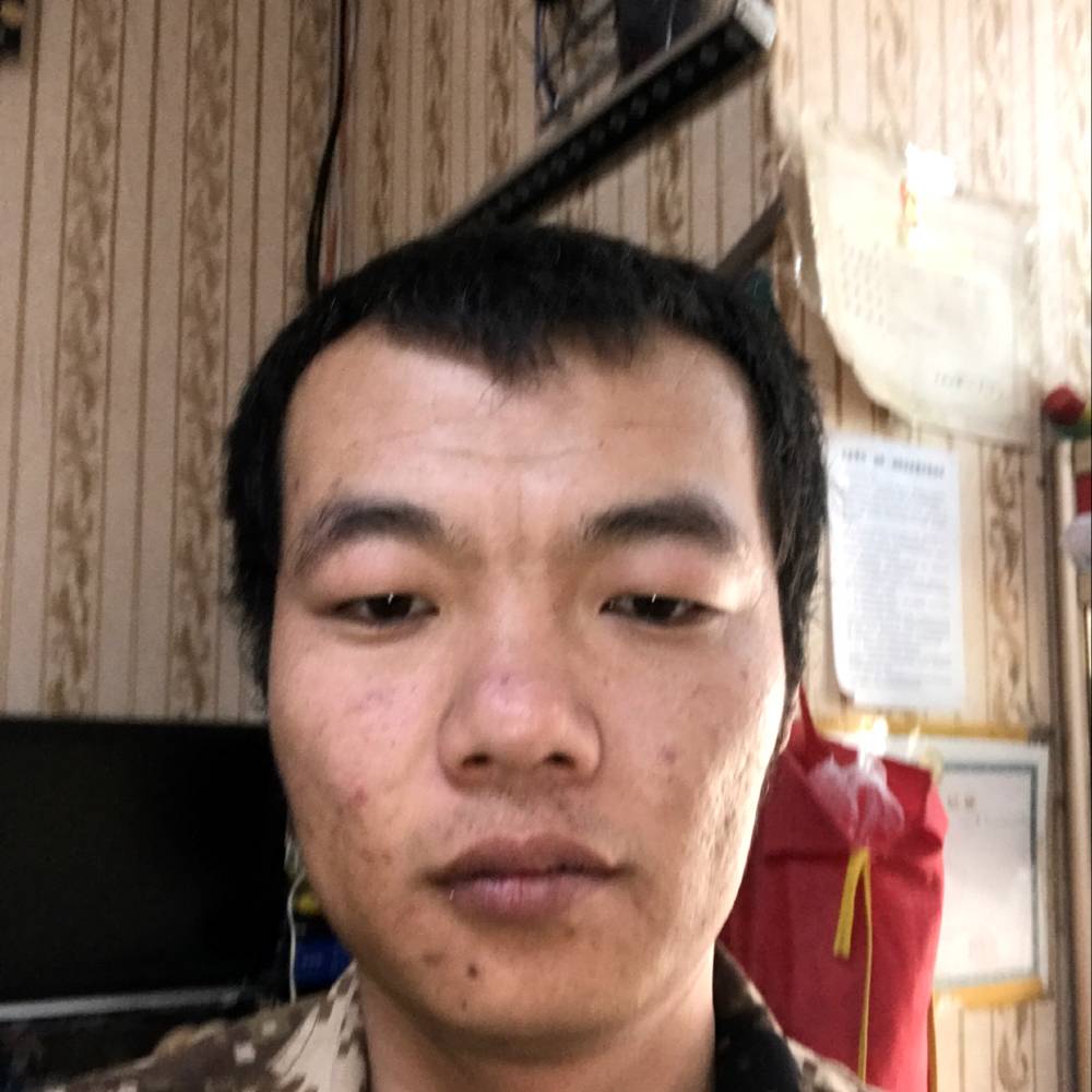 桃罐头的照片