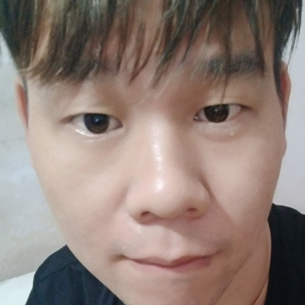 斯文爱恋魔镜的照片