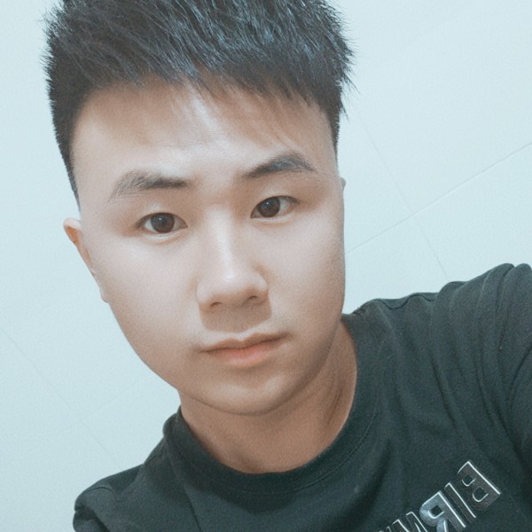 小伙苦恋孤單的照片
