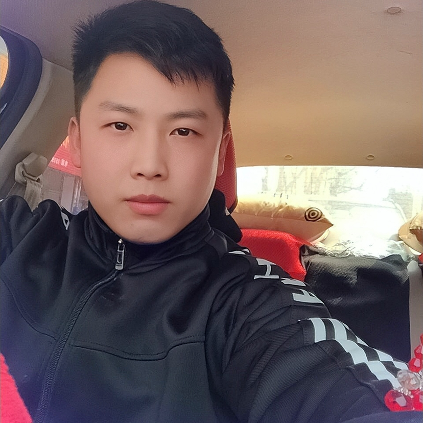 陌殇等于欠你的的照片