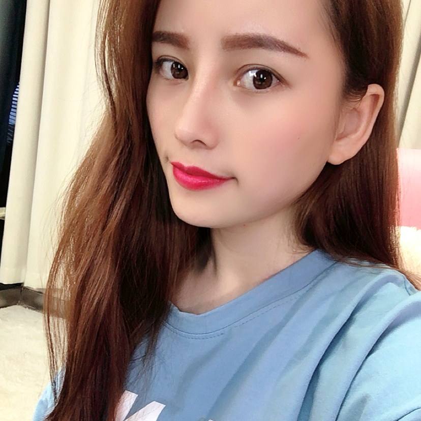 秋月闪闪的照片