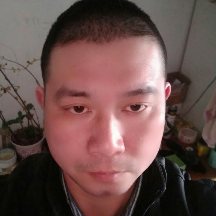 关注不迷路！的照片