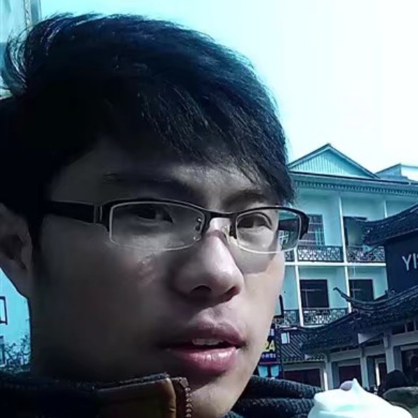 刘莫凡的照片