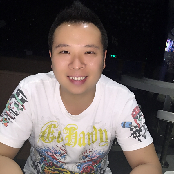 Aion凯的照片