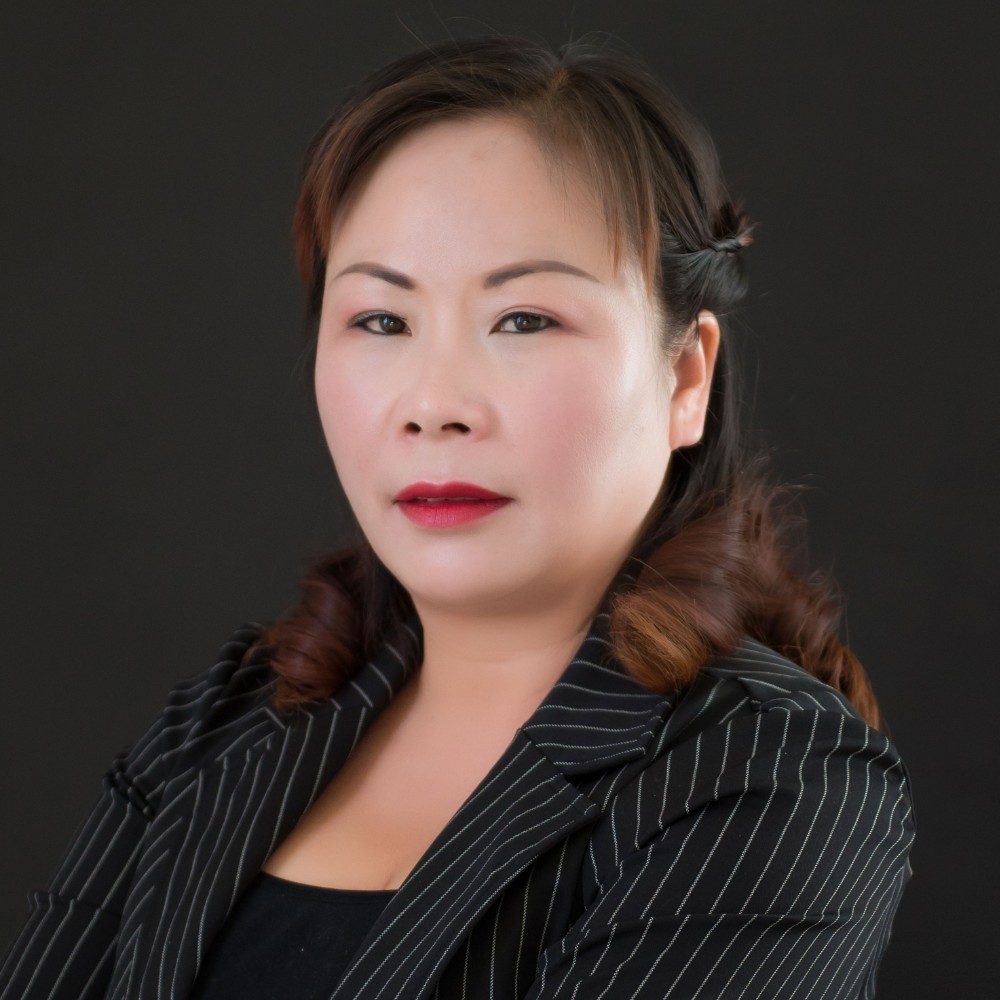 紫色馨晴的照片