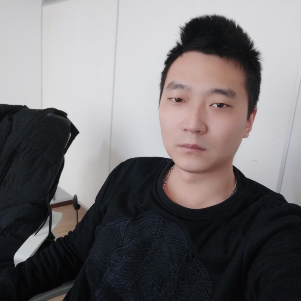中楠的照片