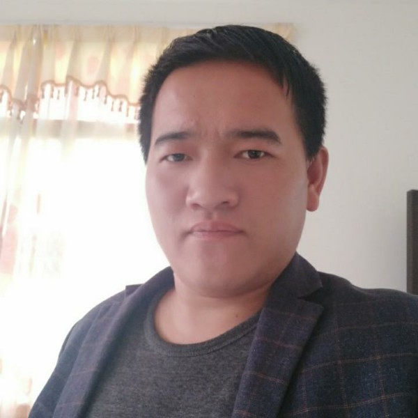 陈锦标的照片