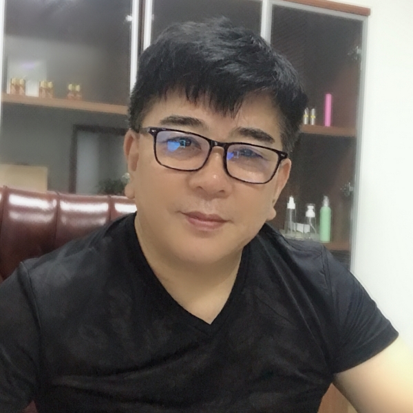 忧心与青衣的照片