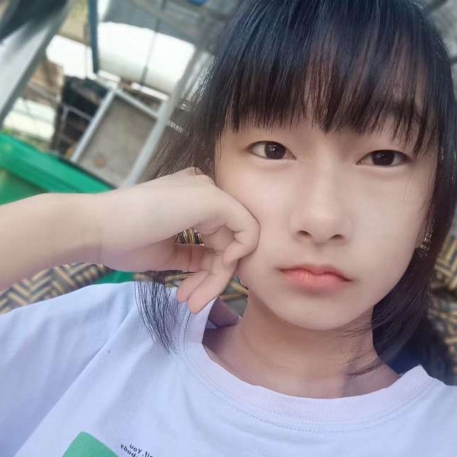 淡淡回眸旧颜的照片