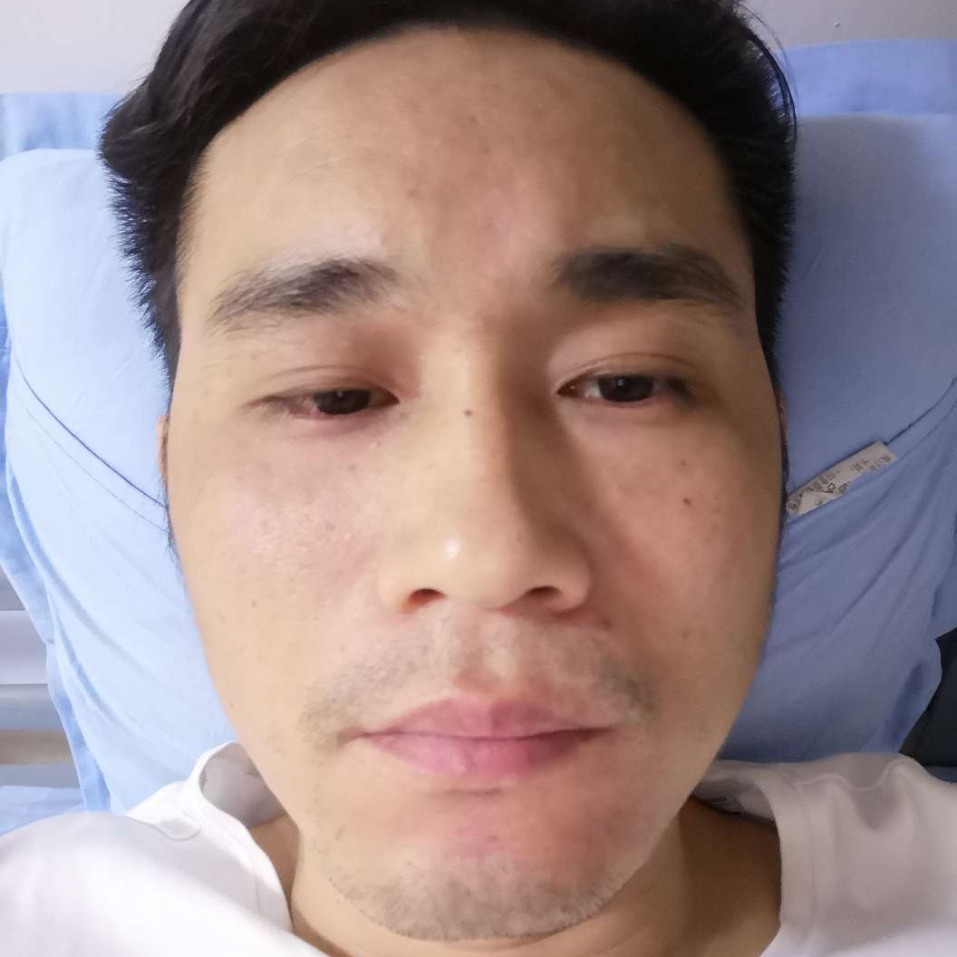 陌殇拉长406的照片