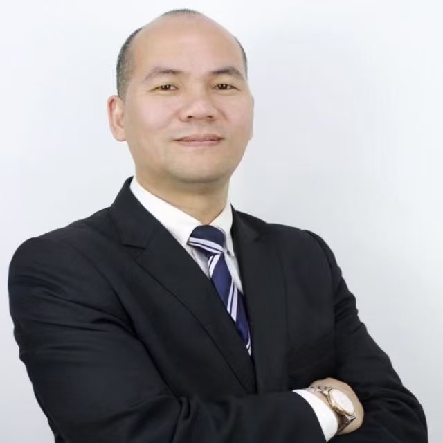 拉卡拉魏强的照片