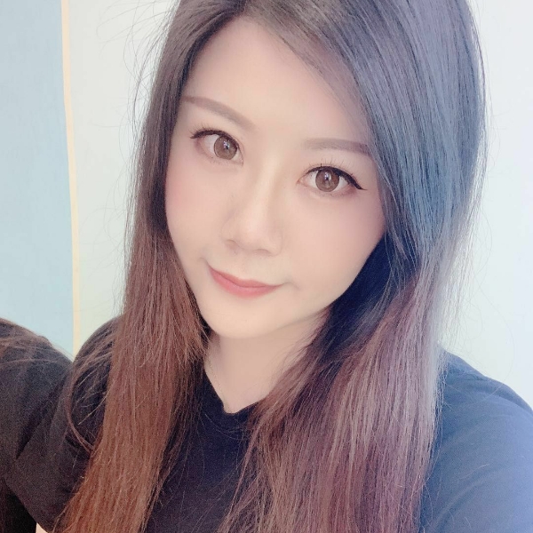 一只小晴儿的照片