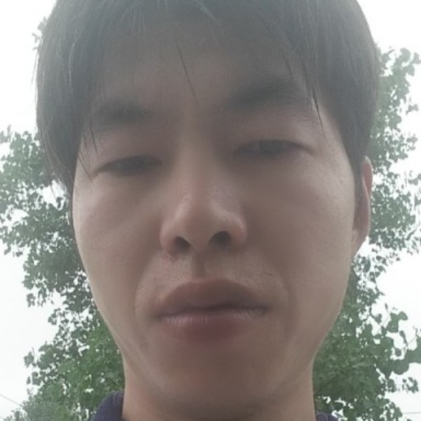 健康百褶裙有缘人的照片